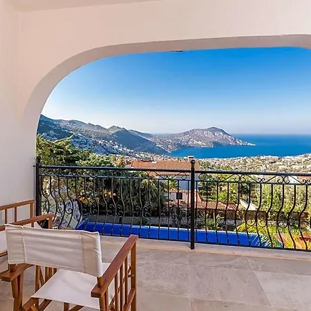 Sleeps 8 Air Con * Kalkan