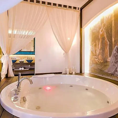 Sleeps 8 Air Con Villa Kalkan